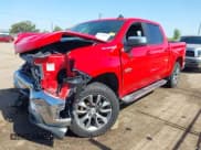 ✅ 2019 Chevrolet Silverado 1500 LT • VIN: 1GCPWCED3KZ157451 • Lot: 42988951. Wystawiony na IAAI z przebiegiem 178 105 mil. Bezpłatny archiwum sprzedaży aukcyjnych z USA i szczegółowy raport historii pojazdu na DreamBid. Zdjęcie 17.