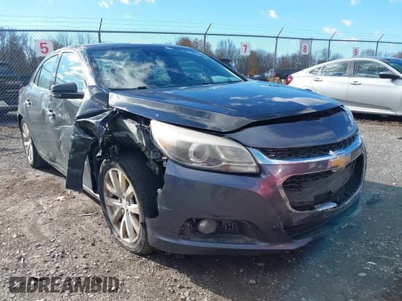 ✅ 2014 Chevrolet Malibu LTZ • VIN: 1G11H5SL9EF277549 • Lot: 43610638. Listed on IAAI with 182,352 mi. Free auction sales archive from the USA and detailed vehicle history report at DreamBid. Image 6.