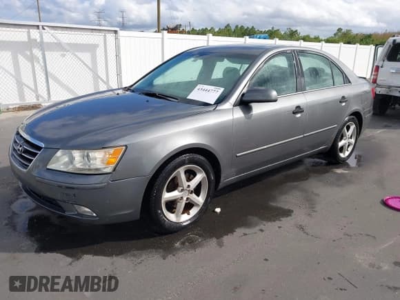 ✅ 2009 Hyundai Sonata Limited • VIN: 5NPEU46C29H572481 • Lot: 43444777. Listed on IAAI with 156,758 mi. Free auction sales archive from the USA and detailed vehicle history report at DreamBid. Image 2.