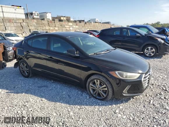 ✅ 2017 Hyundai Elantra SE • VIN: KMHD84LF6HU252482 • Лот: 81857045. Размещён на Copart с пробегом 77 106 миль миль. Получите бесплатный доступ к архиву аукционных продаж из США и посмотрите подробный отчёт об истории автомобиля на DreamBid. Изображение 4.