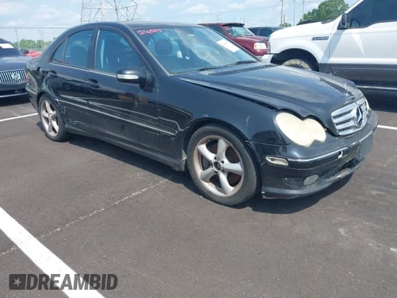 ✅ 2005 Mercedes-Benz C 230 Kompressor • VIN: WDBRF40J25F672960 • Lot: 42400873. Wystawiony na IAAI z przebiegiem Nie podano. Bezpłatny archiwum sprzedaży aukcyjnych z USA i szczegółowy raport historii pojazdu na DreamBid. Zdjęcie 1.