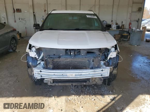 ✅ 2018 Ford Explorer XLT • VIN: 1FM5K7D87JGA23935 • Lot: 91638285. Wystawiony na Copart z przebiegiem 116 741 mil. Bezpłatny archiwum sprzedaży aukcyjnych z USA i szczegółowy raport historii pojazdu na DreamBid. Zdjęcie 5.