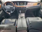 ✅ 2014 Hyundai Equus Signature • VIN: KMHGH4JH2EU087544 • Лот: 93011345. Опубликован ранее на Copart с пробегом 101 804 миль. Бесплатный доступ к архиву аукционных продаж из США и подробный отчёт об истории автомобиля на DreamBid. Изображение 8.