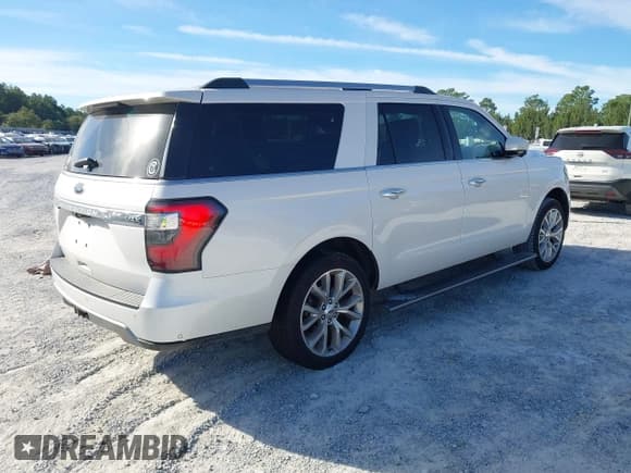 ✅ 2018 Ford Expedition Max Limited • VIN: 1FMJK1KT4JEA09568 • Lot: 43499640. Listed on IAAI with 140,013 mi. Free auction sales archive from the USA and detailed vehicle history report at DreamBid. Image 4.