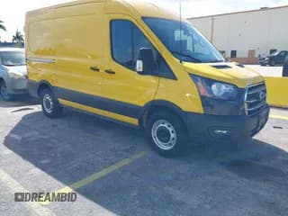 ✅ 2020 Ford Transit Cargo • VIN: 1FTYE1C88LKA55560 • Lot: 43374904. Wystawiony na IAAI z przebiegiem 57 663 mil. Bezpłatny archiwum sprzedaży aukcyjnych z USA i szczegółowy raport historii pojazdu na DreamBid. Zdjęcie 1.