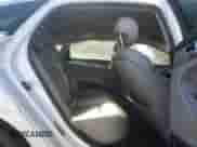 2015 Hyundai Genesis 3.8L z VIN KMHGN4JE8FU062888, wystawiony jako Copart lot #77504904 z przebiegiem 151 926 mil mil oraz Szkoda całkowita • Salvage title. Historia ofert i sprzedaży dostępna na DreamBid. Obrazek 10.