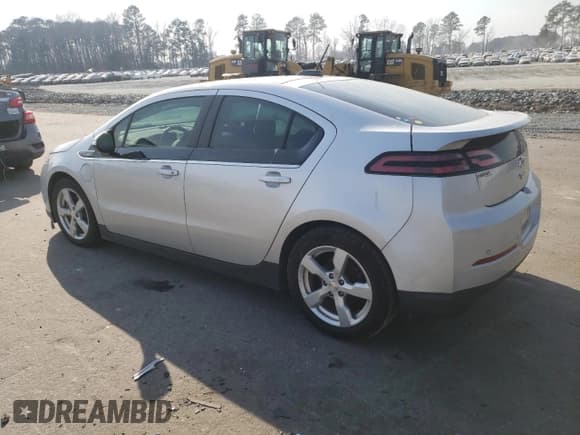 ✅ 2015 Chevrolet Volt • VIN: 1G1RA6E48FU130489 • Lot: 44204624. Wystawiony na Copart z przebiegiem 88 500 mil. Bezpłatny archiwum sprzedaży aukcyjnych z USA i szczegółowy raport historii pojazdu na DreamBid. Zdjęcie 2.