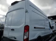 ✅ 2023 Ford Transit Cargo • VIN: 1FTBR1X8XPKB14862 • Lot: 83661874. Wystawiony na Copart z przebiegiem Nie podano. Bezpłatny archiwum sprzedaży aukcyjnych z USA i szczegółowy raport historii pojazdu na DreamBid. Zdjęcie 3.