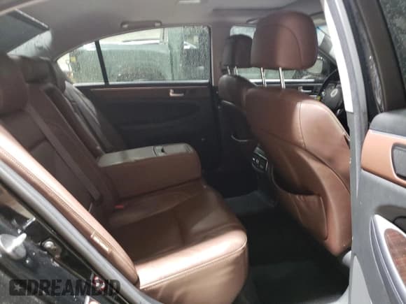 ✅ 2012 Hyundai Genesis 4.6L • VIN: KMHGC4DF9CU166098 • Lot: 56228335. Listed on Copart with 105,168 mi. Free auction sales archive from the USA and detailed vehicle history report at DreamBid. Image 10.