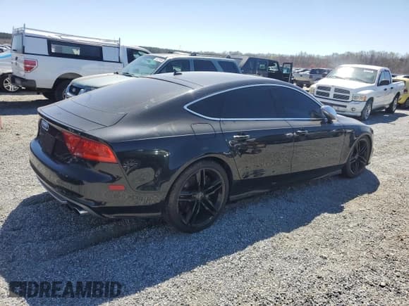 ✅ 2013 Audi S7 Prestige • VIN: WAUW2AFC8DN132991 • Лот: 50159955. Опубликован ранее на Copart с пробегом 140 507 миль. Бесплатный доступ к архиву аукционных продаж из США и подробный отчёт об истории автомобиля на DreamBid. Изображение 3.