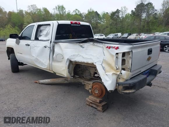 ✅ 2018 Chevrolet Silverado 1500 Work Truck • VIN: 3GCUKNEC8JG399619 • Лот: 41902968. Опубликован ранее на IAAI с пробегом 125 171 миль. Бесплатный доступ к архиву аукционных продаж из США и подробный отчёт об истории автомобиля на DreamBid. Изображение 3.