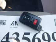 ✅ 2017 Toyota Highlander Limited Platinum • VIN: 5TDYZRFH5HS218017 • Lot: 43569903. Listed on IAAI with 221,162 mi. Free auction sales archive from the USA and detailed vehicle history report at DreamBid. Image 11.