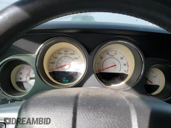 ✅ 2012 Dodge Challenger R/T • VIN: 2C3CDYBT5CH116144 • Lot: 77701714. Wystawiony na Copart z przebiegiem 133 336 mil. Bezpłatny archiwum sprzedaży aukcyjnych z USA i szczegółowy raport historii pojazdu na DreamBid. Zdjęcie 9.