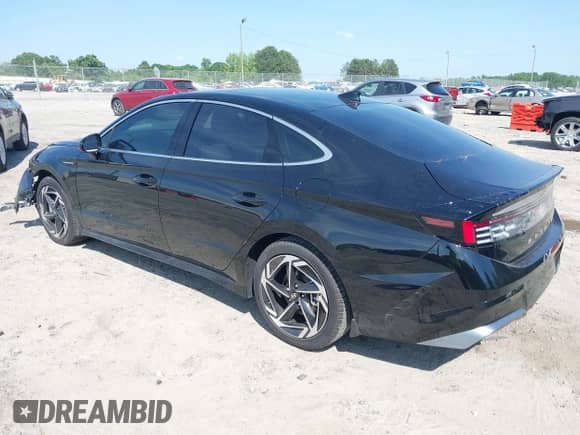 2025 Hyundai Sonata SEL Convenience with VIN KMHL14JA4SA466449, listed as a IAAI auction lot 42307726 with 2,000 mi miles and . Bid and sale history available at DreamBid. Image 3.