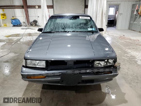 ✅ 1991 Oldsmobile Cutlass Ciera • VIN: 2G3AM54N8M2304905 • Lot: 52047535. Wystawiony na Copart z przebiegiem 28 749 mil. Bezpłatny archiwum sprzedaży aukcyjnych z USA i szczegółowy raport historii pojazdu na DreamBid. Zdjęcie 5.