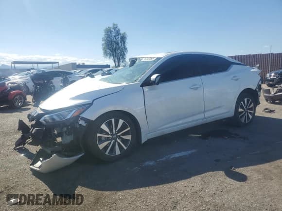 ✅ 2021 Nissan Sentra SV • VIN: 3N1AB8CV4MY245029 • Lot: 56207095. Listed on Copart with 37,642 mi. Free auction sales archive from the USA and detailed vehicle history report at DreamBid. Image 1.