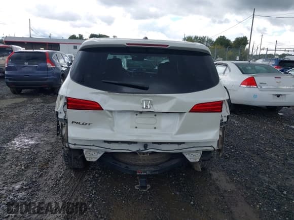 ✅ 2018 Honda Pilot EX-L • VIN: 5FNYF5H69JB013789 • Лот: 43318645. Опубликован ранее на IAAI с пробегом 130 249 миль. Бесплатный доступ к архиву аукционных продаж из США и подробный отчёт об истории автомобиля на DreamBid. Изображение 16.