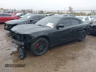 ✅ 2017 Dodge Charger SXT • VIN: 2C3CDXJG1HH538336 • Lot: 43580606. Wystawiony na IAAI z przebiegiem 153 308 mil. Bezpłatny archiwum sprzedaży aukcyjnych z USA i szczegółowy raport historii pojazdu na DreamBid. Zdjęcie 2.