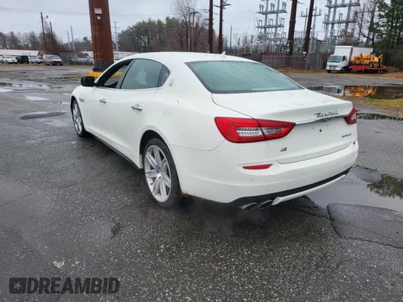 ✅ 2014 Maserati Quattroporte S Q4 • VIN: ZAM56RRA5E1106512 • Lot: 87229344. Wystawiony na Copart z przebiegiem 833 310 mil. Bezpłatny archiwum sprzedaży aukcyjnych z USA i szczegółowy raport historii pojazdu na DreamBid. Zdjęcie 3.