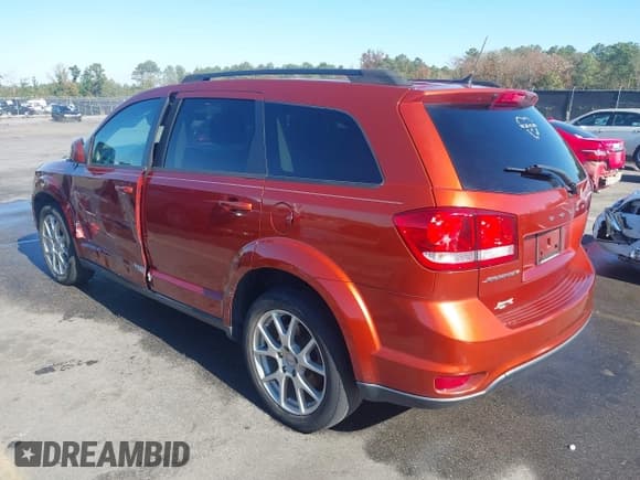 ✅ 2014 Dodge Journey SXT • VIN: 3C4PDCBB4ET143465 • Lot: 43656968. Listed on IAAI with 138,259 mi. Free auction sales archive from the USA and detailed vehicle history report at DreamBid. Image 3.
