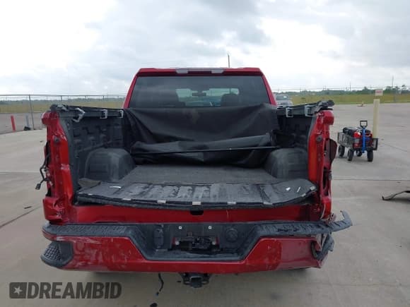 ✅ 2021 Chevrolet Silverado 1500 RST • VIN: 3GCPWDED8MG385275 • Lot: 42116903. Wystawiony na IAAI z przebiegiem 56 682 mil. Bezpłatny archiwum sprzedaży aukcyjnych z USA i szczegółowy raport historii pojazdu na DreamBid. Zdjęcie 16.