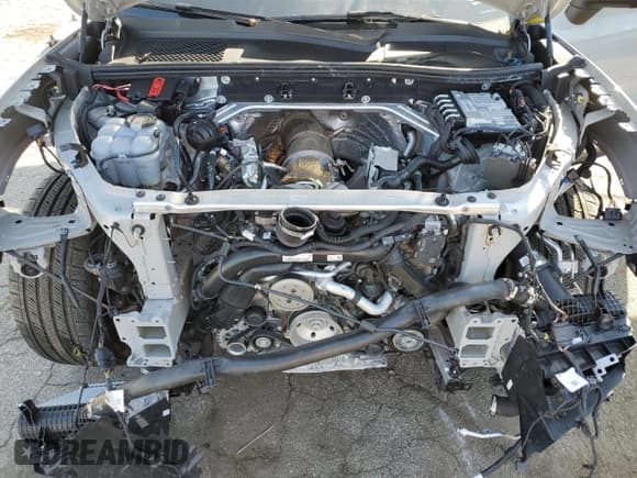 ✅ 2024 Porsche Cayenne • VIN: WP1AA2AY5RDA13168 • Lot: 50158205. Listed on Copart with 4,568 mi. Free auction sales archive from the USA and detailed vehicle history report at DreamBid. Image 13.