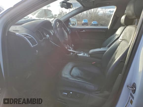 ✅ 2013 Audi Q7 S line Prestige • VIN: WA1DGAFE6DD012829 • Лот: 95359755. Опубликован ранее на Copart с пробегом 160 593 миль. Бесплатный доступ к архиву аукционных продаж из США и подробный отчёт об истории автомобиля на DreamBid. Изображение 7.