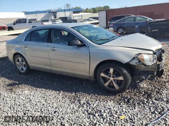 ✅ 2012 Chevrolet Malibu 1LS • VIN: 1G1ZB5E08CF111509 • Lot: 75249964. Listed on Copart with 256,815 mi. Free auction sales archive from the USA and detailed vehicle history report at DreamBid. Image 4.