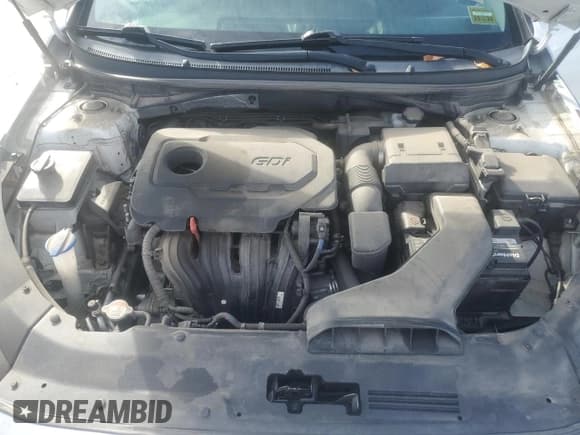 ✅ 2019 Hyundai Sonata SE • VIN: 5NPE24AF6KH819708 • Лот: 84405145. Опубликован ранее на Copart с пробегом 129 833 миль. Бесплатный доступ к архиву аукционных продаж из США и подробный отчёт об истории автомобиля на DreamBid. Изображение 11.