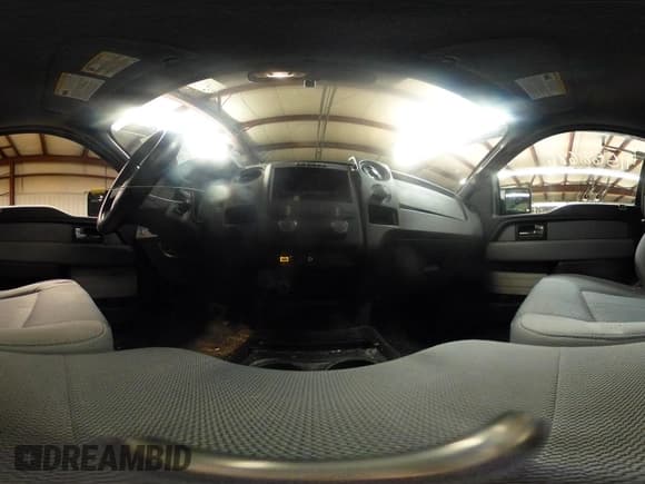 ✅ 2014 Ford F-150 XL • VIN: 1FTEX1EM7EKF80930 • Lot: 41568686. Wystawiony na IAAI z przebiegiem 204 199 mil. Bezpłatny archiwum sprzedaży aukcyjnych z USA i szczegółowy raport historii pojazdu na DreamBid. Zdjęcie 20.