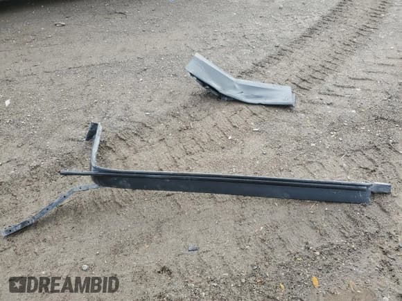 ✅ 2020 Chevrolet Blazer LT • VIN: 3GNKBCRS6LS557816 • Lot: 82681225. Listed on Copart with 68,632 mi. Free auction sales archive from the USA and detailed vehicle history report at DreamBid. Image 13.