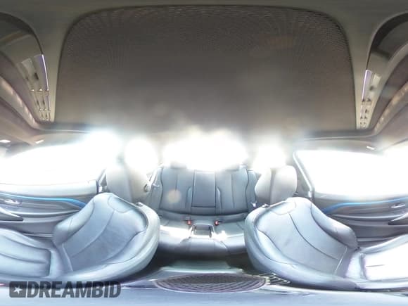 ✅ 2014 BMW 4 Series 435i • VIN: WBA3R1C55EK191942 • Lot: 68738725. Listed on Copart with 98,170 mi. Free auction sales archive from the USA and detailed vehicle history report at DreamBid. Image 14.