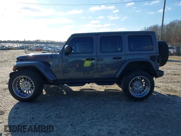 ✅ 2019 Jeep Wrangler Unlimited Rubicon • VIN: 1C4HJXFG9KW664083 • Лот: 41618018. Опубликован ранее на IAAI с пробегом 67 907 миль. Бесплатный доступ к архиву аукционных продаж из США и подробный отчёт об истории автомобиля на DreamBid. Изображение 14.