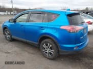 ✅ 2018 Toyota RAV4 LE • VIN: JTMBFREV3JJ195779 • Lot: 43750863. Listed on IAAI with 112,638 mi. Free auction sales archive from the USA and detailed vehicle history report at DreamBid. Image 3.