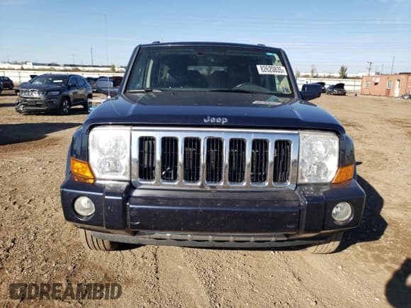 ✅ 2009 Jeep Commander Limited • VIN: 1J8HH58P69C505698 • Лот: 82620835. Опубликован ранее на Copart с пробегом 98 338 миль. Бесплатный доступ к архиву аукционных продаж из США и подробный отчёт об истории автомобиля на DreamBid. Изображение 5.