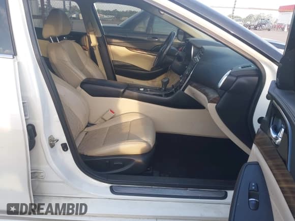 ✅ 2017 Nissan Maxima S • VIN: 1N4AA6AP2HC367322 • Lot: 42012073. Listed on IAAI with 116,497 mi. Free auction sales archive from the USA and detailed vehicle history report at DreamBid. Image 5.