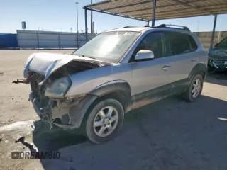 ✅ 2005 Hyundai Tucson GLS • VIN: KM8JN12D75U110566 • Лот: 90953695. Опубликован ранее на Copart с пробегом 166 398 миль. Бесплатный доступ к архиву аукционных продаж из США и подробный отчёт об истории автомобиля на DreamBid. Изображение 1.