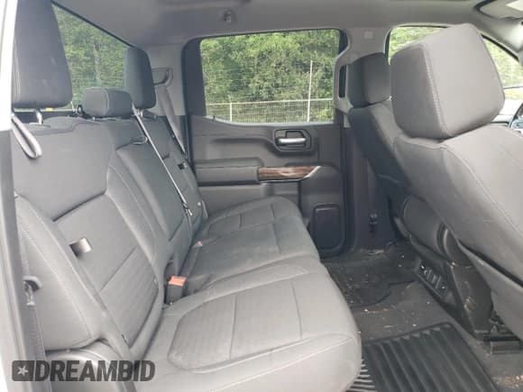 ✅ 2021 Chevrolet Silverado 1500 RST • VIN: 3GCUYEED3MG123232 • Lot: 66660014. Wystawiony na Copart z przebiegiem 41 187 mil. Bezpłatny archiwum sprzedaży aukcyjnych z USA i szczegółowy raport historii pojazdu na DreamBid. Zdjęcie 10.