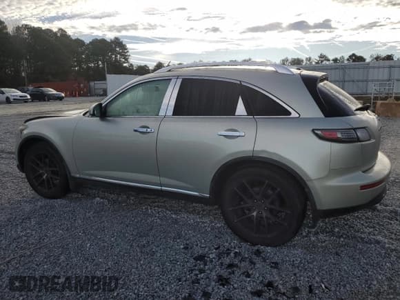 ✅ 2007 Infiniti FX • VIN: JNRBS08W17X400095 • Lot: 84669424. Wystawiony na Copart z przebiegiem 126 569 mil. Bezpłatny archiwum sprzedaży aukcyjnych z USA i szczegółowy raport historii pojazdu na DreamBid. Zdjęcie 2.