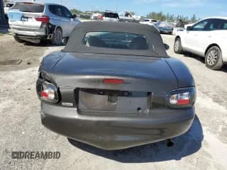 ✅ 2000 Mazda MX-5 Miata • VIN: JM1NB3530Y0141604 • Lot: 73312924. Listed on Copart with Not provided. Free auction sales archive from the USA and detailed vehicle history report at DreamBid. Image 6.