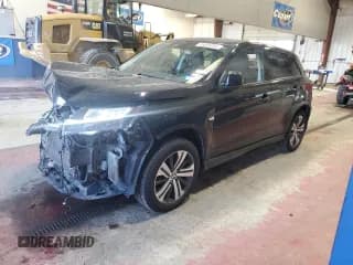 ✅ 2022 Mitsubishi Outlander ES • VIN: JA4ARUAUXNU013092 • Lot: 93505205. Wystawiony na Copart z przebiegiem 120 150 mil. Bezpłatny archiwum sprzedaży aukcyjnych z USA i szczegółowy raport historii pojazdu na DreamBid. Zdjęcie 1.