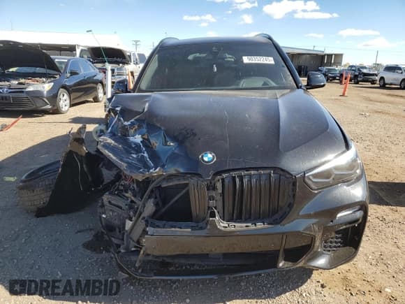 ✅ 2019 BMW X5 xDrive50i • VIN: 5UXJU2C55KLN65226 • Lot: 90352245. Listed on Copart with 78,144 mi. Free auction sales archive from the USA and detailed vehicle history report at DreamBid. Image 5.