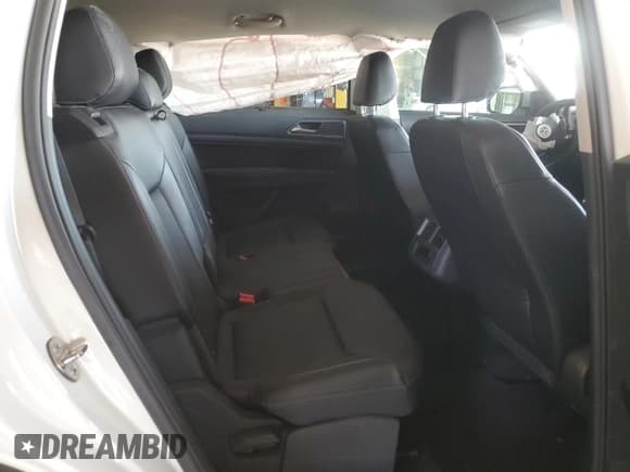 ✅ 2019 Volkswagen Atlas SE • VIN: 1V2DP2CA9KC571631 • Lot: 55625774. Listed on Copart with 47,065 mi. Free auction sales archive from the USA and detailed vehicle history report at DreamBid. Image 11.