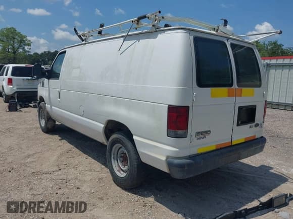 ✅ 2009 Ford Econoline Cargo Commercial • VIN: 1FTNE24W09DA75465 • Лот: 43023522. Опубликован ранее на IAAI с пробегом Не указан. Бесплатный доступ к архиву аукционных продаж из США и подробный отчёт об истории автомобиля на DreamBid. Изображение 3.