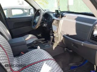 ✅ 2009 Jeep Liberty Sport • VIN: 1J8GN28K19W542048 • Lot: 43606589. Listed on IAAI with 150,023 mi. Free auction sales archive from the USA and detailed vehicle history report at DreamBid. Image 5.