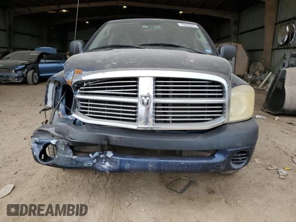✅ 2007 Dodge 1500 ST • VIN: 1D7HA16K17J567746 • Лот: 79432644. Опубликован ранее на Copart с пробегом 225 315 миль. Бесплатный доступ к архиву аукционных продаж из США и подробный отчёт об истории автомобиля на DreamBid. Изображение 5.