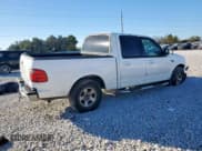✅ 2003 Ford F-150 XLT • VIN: 1FTRW07623KA19822 • Lot: 91926195. Wystawiony na Copart z przebiegiem Nie podano. Bezpłatny archiwum sprzedaży aukcyjnych z USA i szczegółowy raport historii pojazdu na DreamBid. Zdjęcie 3.