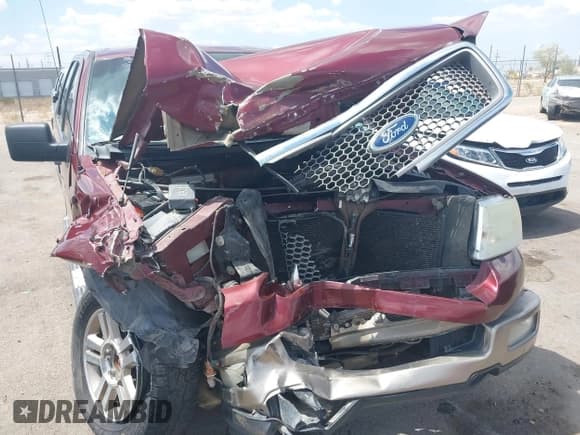 ✅ 2005 Ford F-150 XLT • VIN: 1FTPW14515FB48364 • Lot: 43046088. Listed on IAAI with 177,297 mi. Free auction sales archive from the USA and detailed vehicle history report at DreamBid. Image 6.