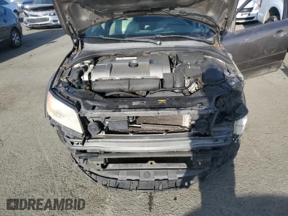 ✅ 2008 Volvo XC70 • VIN: YV4BZ982381009898 • Lot: 71318674. Listed on Copart with 155,951 mi. Free auction sales archive from the USA and detailed vehicle history report at DreamBid. Image 12.