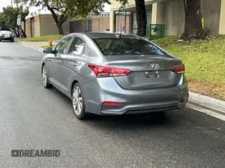 2019 Hyundai Accent Limited with VIN 3KPC34A30KE055174, listed as a Copart auction lot 86896155 with 82,606 mi miles and Clean title. Bid and sale history available at DreamBid. Image 3.